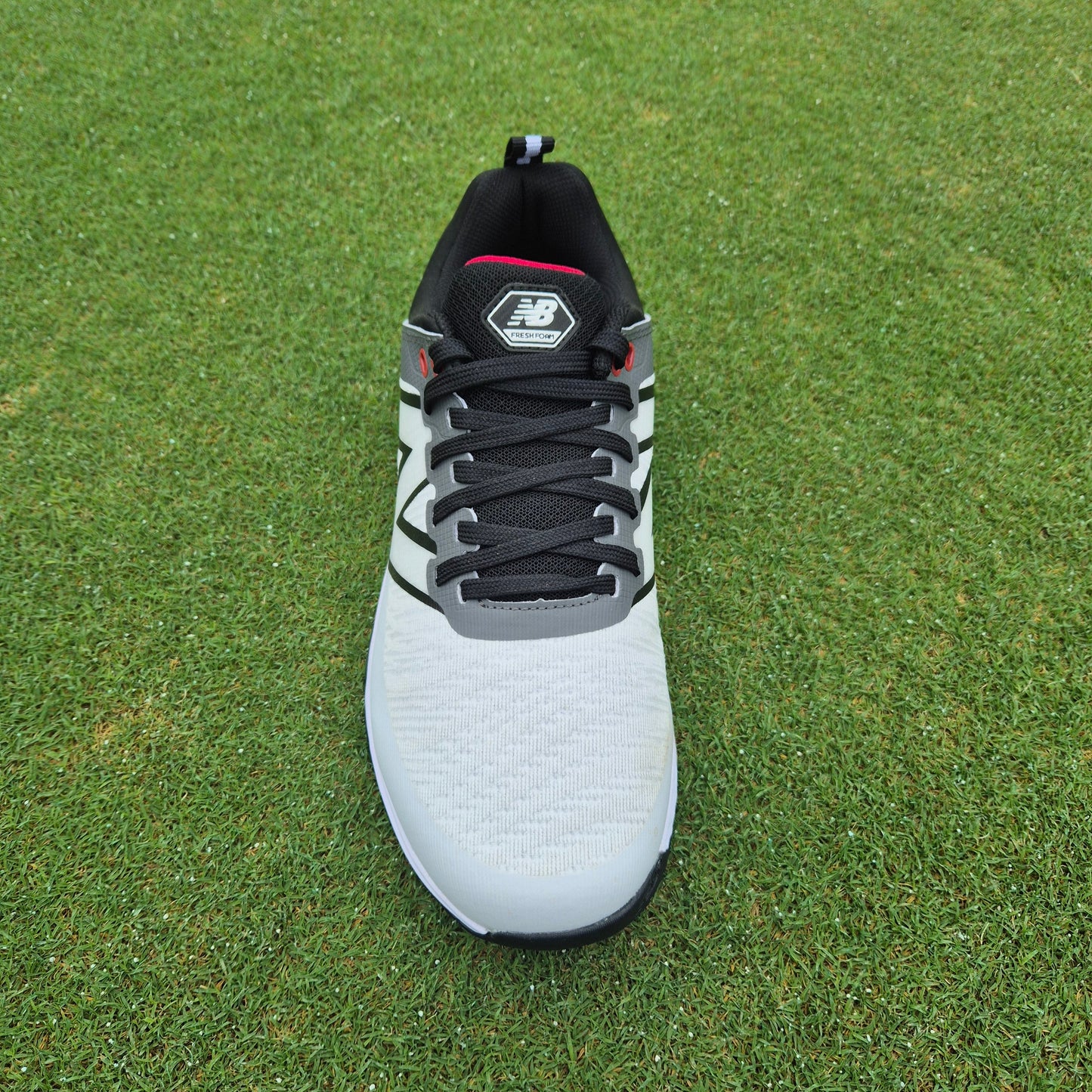Fresh Foam Contend V2 White/Black