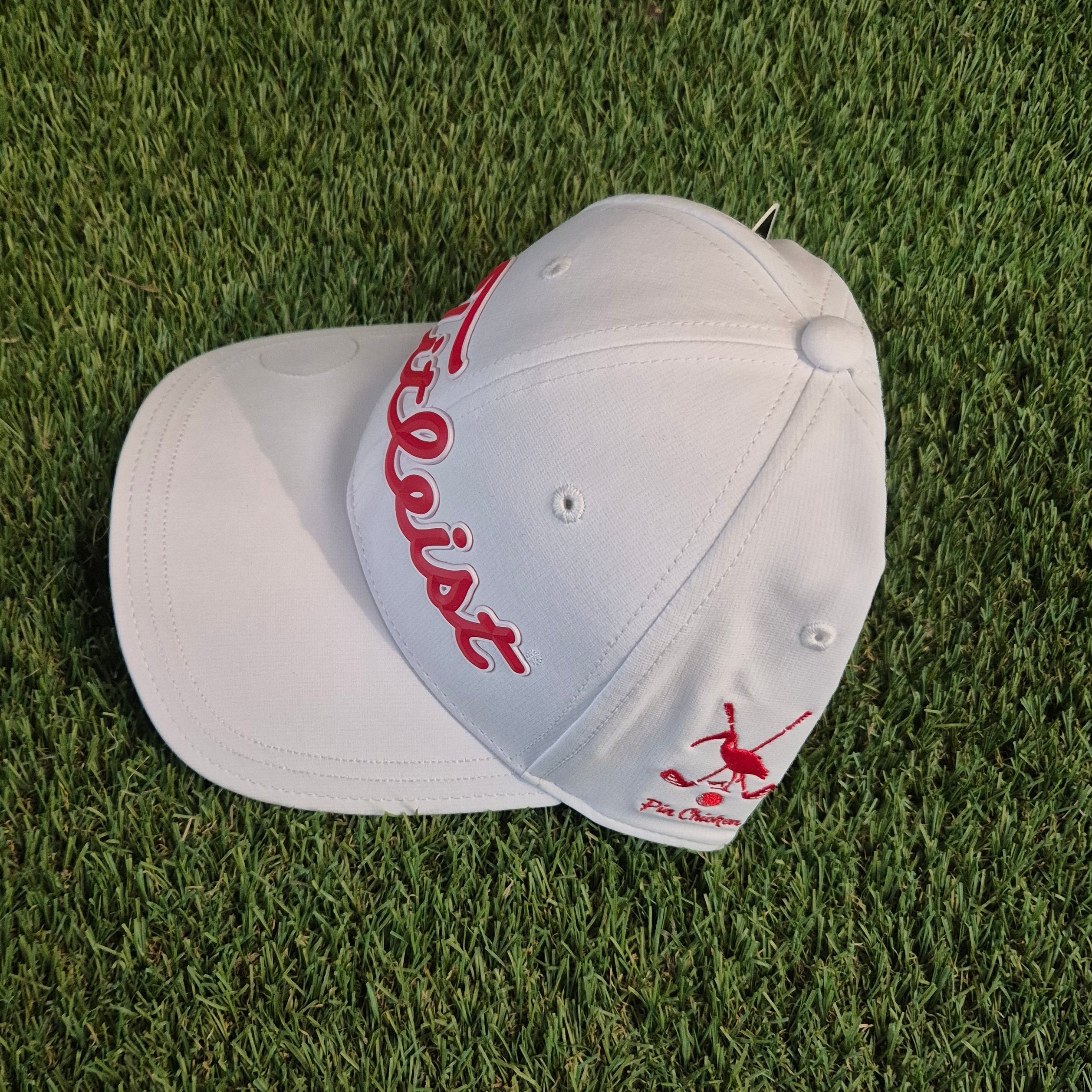 Titleist x Pin Chicken Ball Marker White/Red